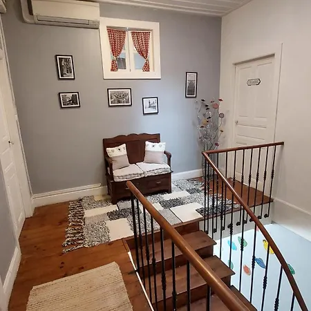 Grand Familial 5 A Ally, Dans Le Cantal A Cote De Salers 度假居